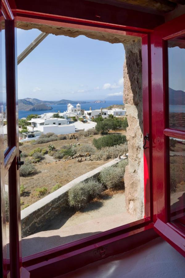 Marketos Windmill And Houses Tripití Buitenkant foto