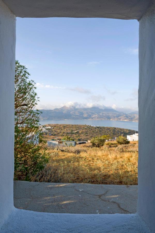 Marketos Windmill And Houses Tripití Buitenkant foto